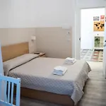 Principe Amedeo 93 Bed & Breakfast 3*