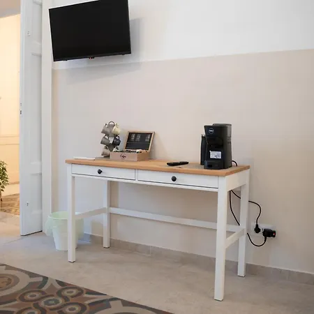 Bed & Breakfast Principe Amedeo 93 Bari