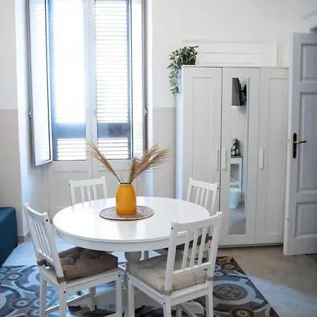 Principe Amedeo 93 Bed & Breakfast *