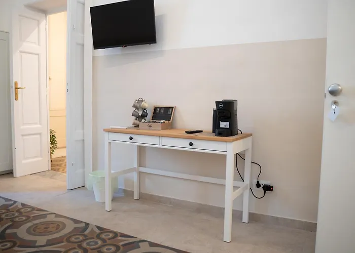 Couette-café Principe Amedeo 93 Bari